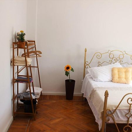 Entire Serviced Apartment With A Beautiful View Tirana Exterior photo