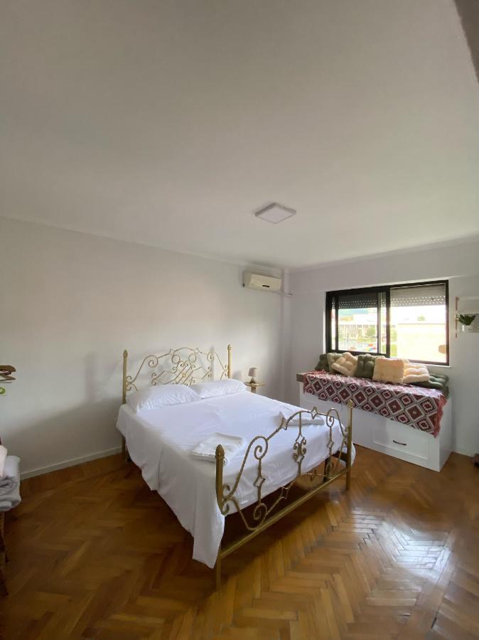 Entire Serviced Apartment With A Beautiful View Tirana Exterior photo